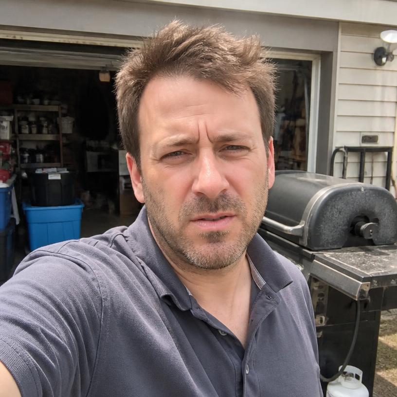 Oliver G., CEO
